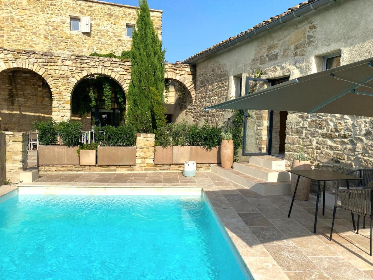 La Maison Des Vendangeurs - Table D'Hotes Le Soir Du Jeudi Au Dimanche- Jacuzzi - Balneo Spa - Acces Piscine Pour Toutes Les Chambres Sauf Studio Coquet- Piscine De Mai A Mi-Octobre Martignargues Zewnętrze zdjęcie