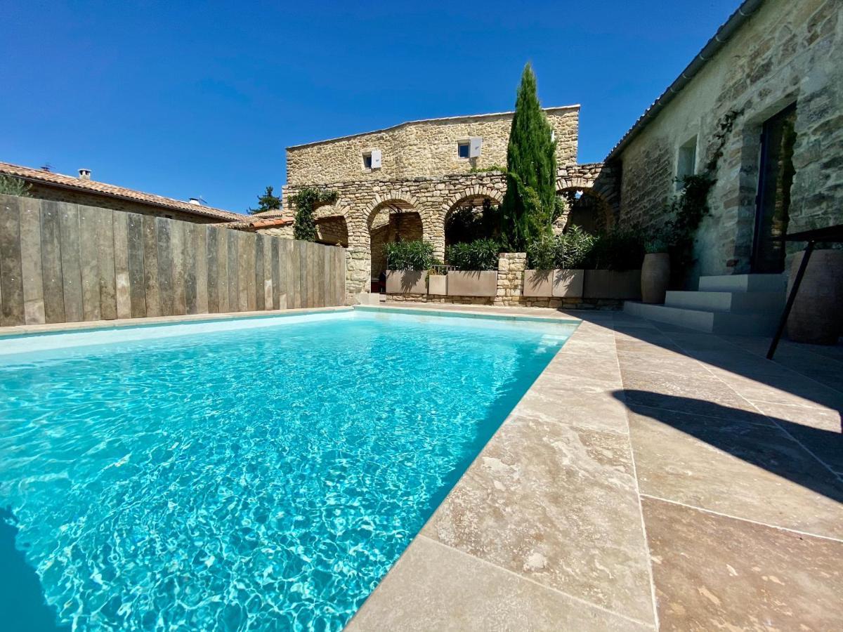 La Maison Des Vendangeurs - Table D'Hotes Le Soir Du Jeudi Au Dimanche- Jacuzzi - Balneo Spa - Acces Piscine Pour Toutes Les Chambres Sauf Studio Coquet- Piscine De Mai A Mi-Octobre Martignargues Zewnętrze zdjęcie