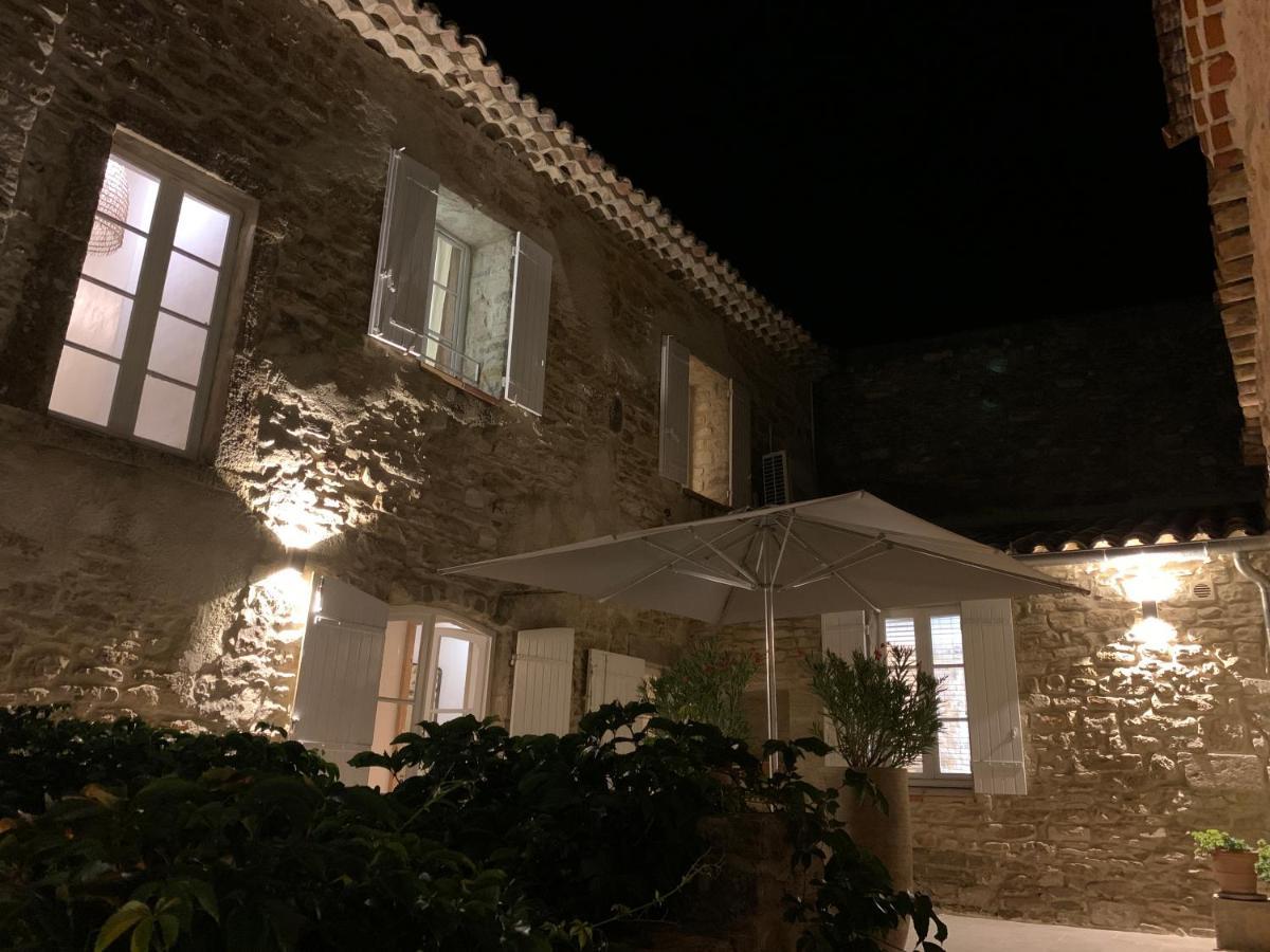 La Maison Des Vendangeurs - Table D'Hotes Le Soir Du Jeudi Au Dimanche- Jacuzzi - Balneo Spa - Acces Piscine Pour Toutes Les Chambres Sauf Studio Coquet- Piscine De Mai A Mi-Octobre Martignargues Zewnętrze zdjęcie
