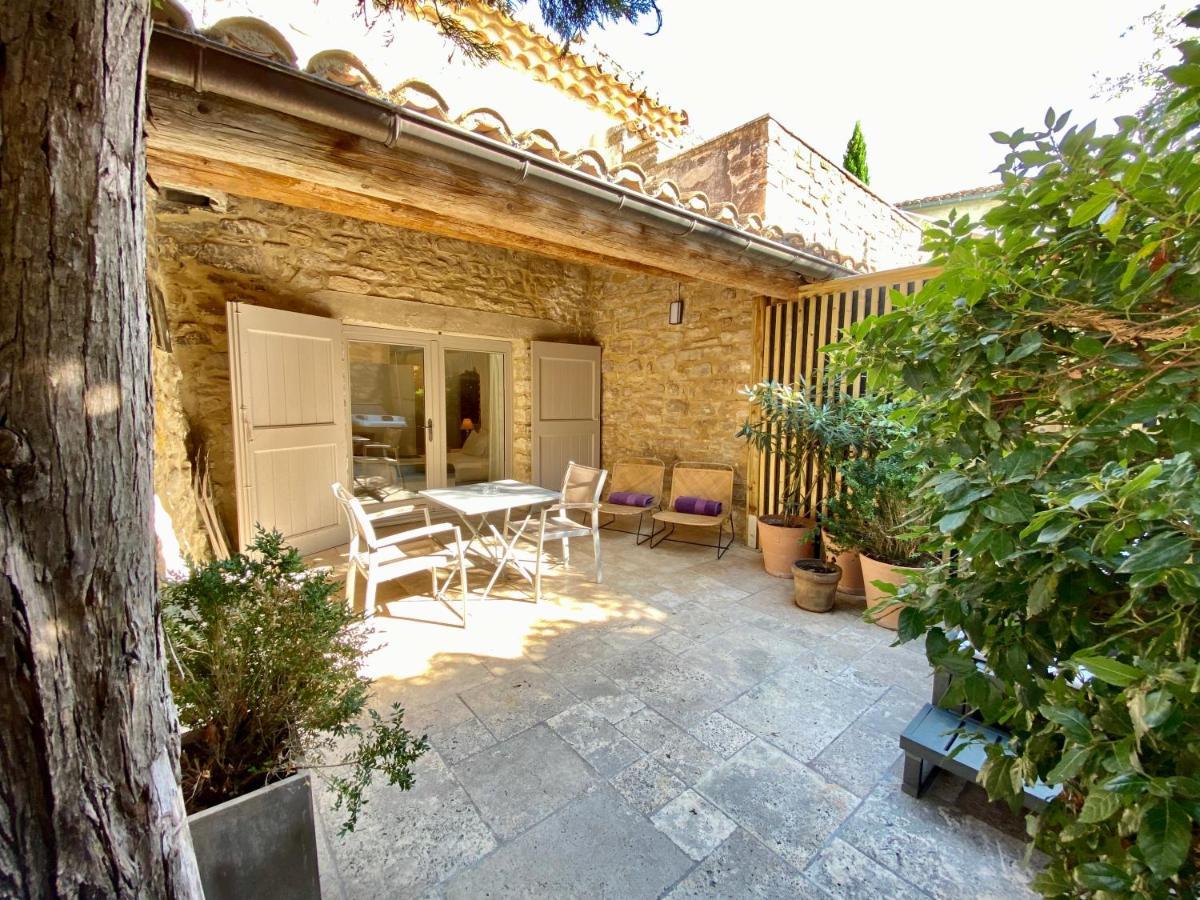 La Maison Des Vendangeurs - Table D'Hotes Le Soir Du Jeudi Au Dimanche- Jacuzzi - Balneo Spa - Acces Piscine Pour Toutes Les Chambres Sauf Studio Coquet- Piscine De Mai A Mi-Octobre Martignargues Zewnętrze zdjęcie