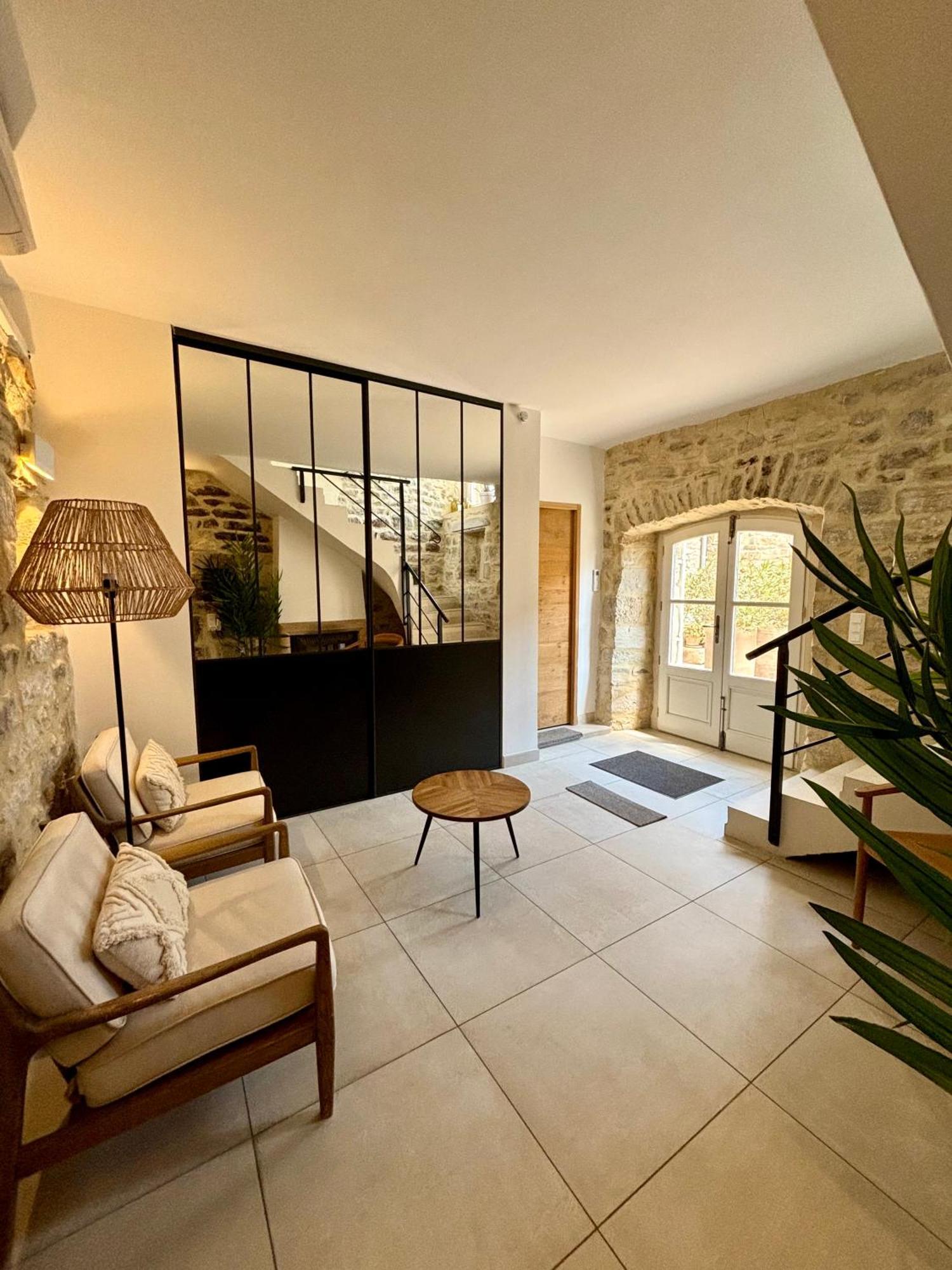 La Maison Des Vendangeurs - Table D'Hotes Le Soir Du Jeudi Au Dimanche- Jacuzzi - Balneo Spa - Acces Piscine Pour Toutes Les Chambres Sauf Studio Coquet- Piscine De Mai A Mi-Octobre Martignargues Zewnętrze zdjęcie